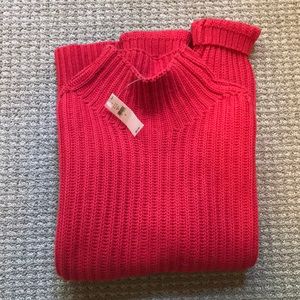 NWT Gap mockneck sweater